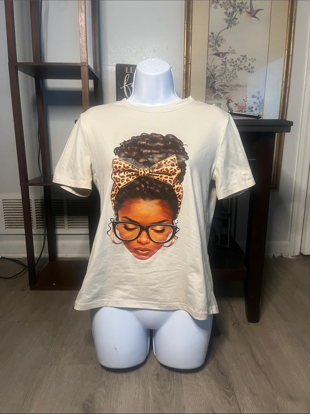 SHEIN Cream Tee with Graphic Woman Wearing Leopard Bow